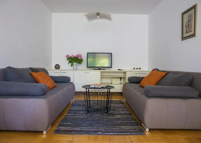 Mario Star Dubrownik