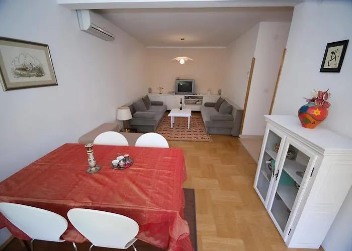 Mario Star Dubrownik